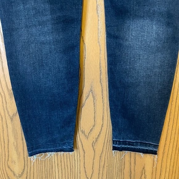 Spanx Distressed Ankle Skinny Jeans Medium Wash Pull On Raw Hem Fray Size Medium - Picture 11 of 11